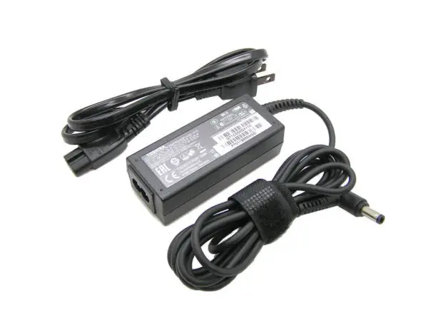Toshiba 19V 2.37A 45W AC Adapter