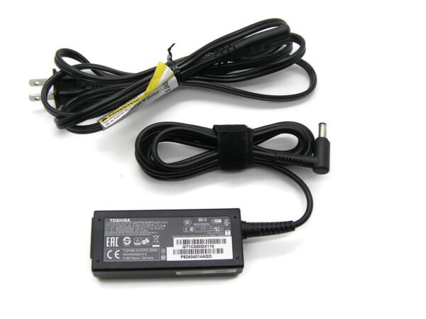 Toshiba Satellite CL15t-B1204x AC Adaptor